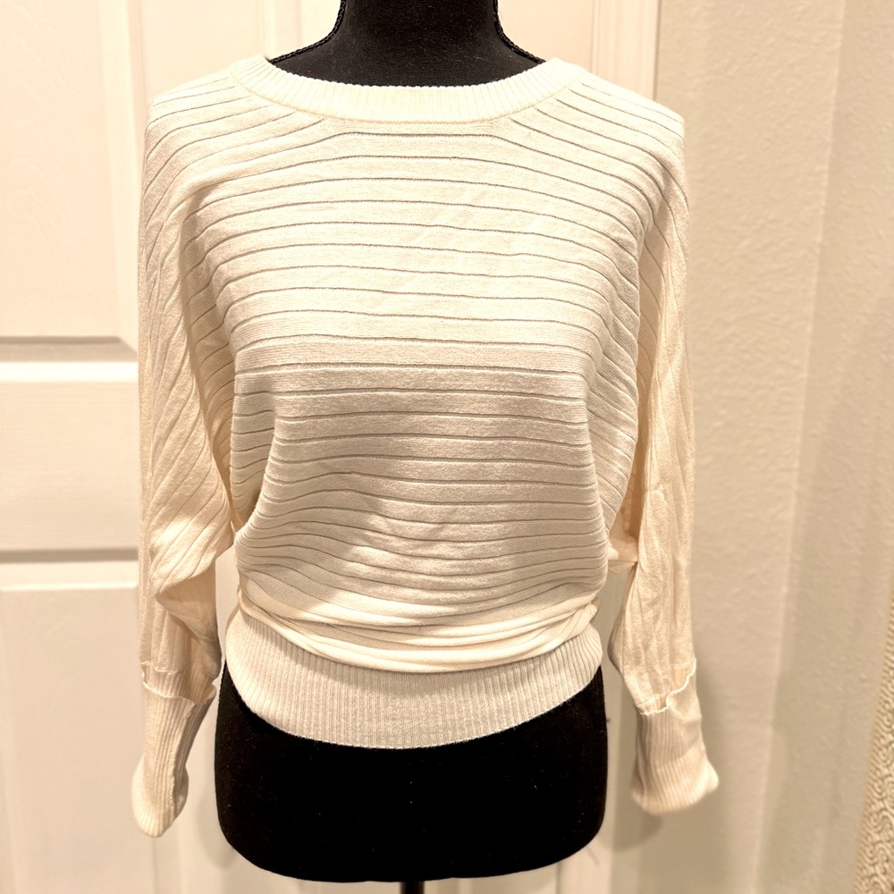 BCBG batwing cream sweater size S